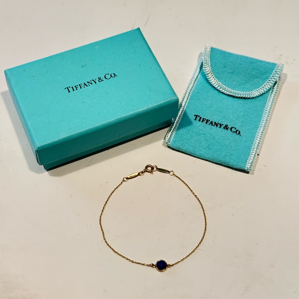 Tiffany & Co. 
18K Yellow Gold Lapis Elsa Peretti Color By The Yard Bracelet